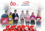 ไทยฮอนด้ามอบหมวกกันน็อกครบรอบ 60 ปี ให้แก่สมาคมผู้สื่อข่าวรถยนต์และรถจักรยานยนต์ไทย