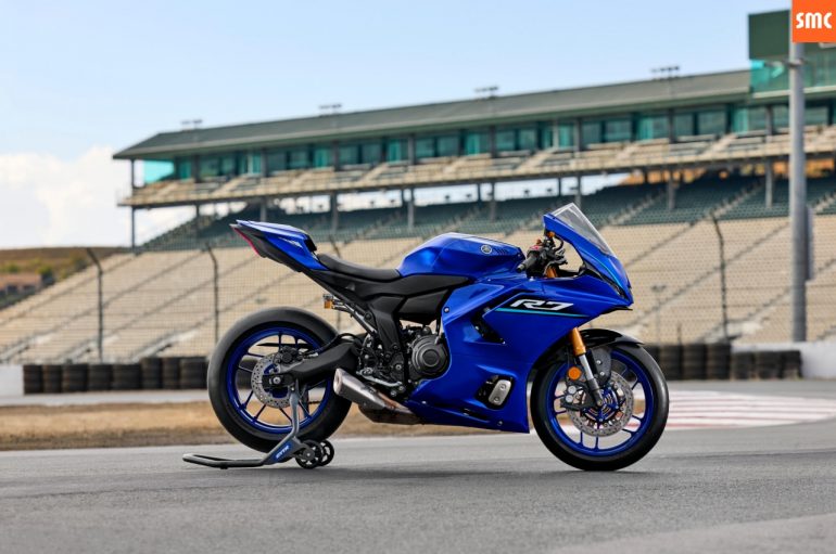 Yamaha R7 อัปเกรดใหญ่ : เทคโนโลยีใหม่ แชสซีใหม่ และดีไซน์หน้าใหม่