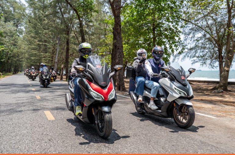 รถจักรยานยนต์ฮอนด้า พาชาว New Honda FORZA 350 และ ADV350 ออกทริปสุดเอ็กซ์คลูซีฟ “The 3Fifty Let’s Rock Journey” ขับขี่สู่เทศกาลดนตรีริมทะเล ROCK ON THE BEACH 2026